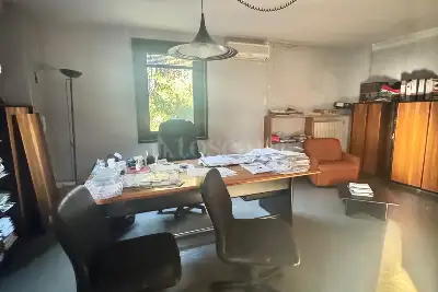 Capannone in affitto, Via variante est, Manocalzati