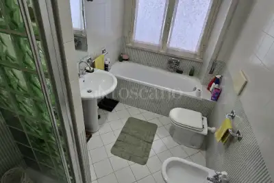 Casa in vendita, Via Costantino, Roma