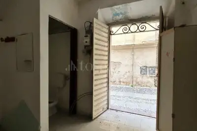 Negozio in vendita, Vicolo Bertolinis, Sassari
