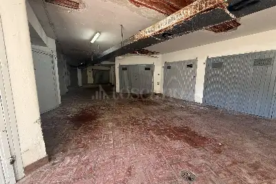 Garage in vendita, Via Antonello da Messina, Aci Castello