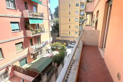Casa in vendita, Via Angelo Carrara, Genova