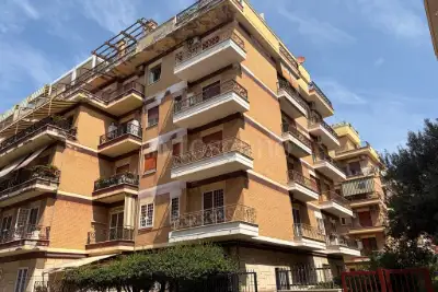 Casa in vendita, Via Alcide Pedretti, Roma