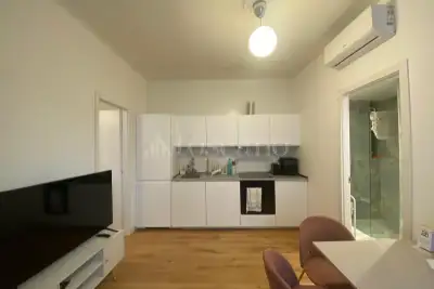Casa in vendita, Via Rosolino Pilo, Milano