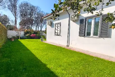 Villa in vendita, Via Torcegno, Roma