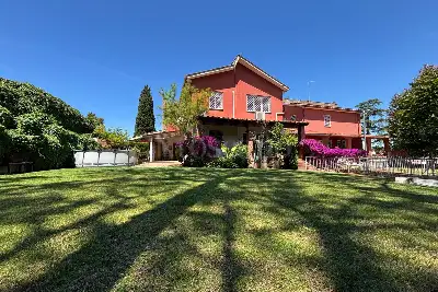 Villa Plurifamiliare in vendita, Via Aristotile Fioravanti, Roma