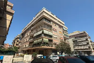 Casa in vendita, via Alcide Pedretti , Roma