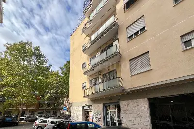 Attico in vendita, Via Aulo Gabinio, Roma