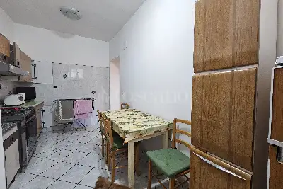 Casa in vendita, Via Varsavia, Pomezia