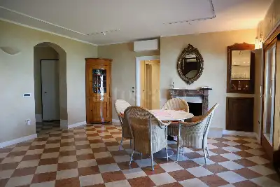 Villino a Schiera in vendita, Via XXV Aprile, Sirmione