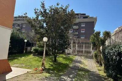 Villa in vendita, Viale dei Promontori, Roma