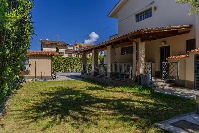 Villa Bifamiliare in vendita, Via Gioiosa Marea, Fiumicino