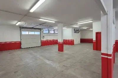 Magazzino in vendita, Viale Rimembranze, Lodi
