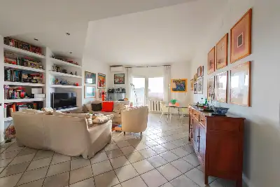 Casa in vendita, Via Posidippo , Roma