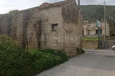 Casa Indipendente in vendita, via Sicilia, Valderice
