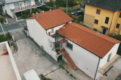 Casa Indipendente in vendita, Via Rodi, Cervaro