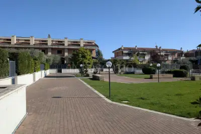 Villino a Schiera in vendita, Via Andrea Cascella, Roma