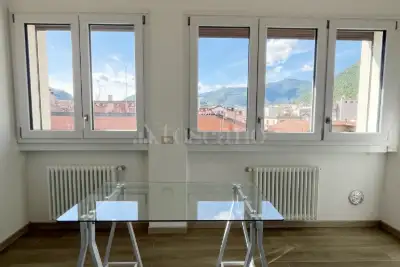 Casa in affitto, Via Bonanomi, Como