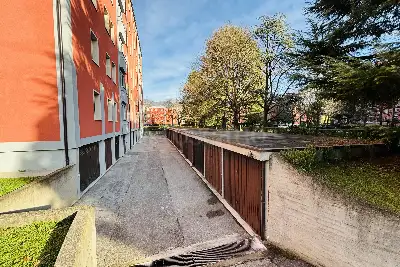 Box in vendita, Via Gadola, Brescia