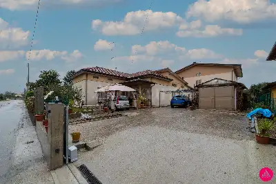Casa Indipendente in vendita, Via Vial di Lares, Cordenons