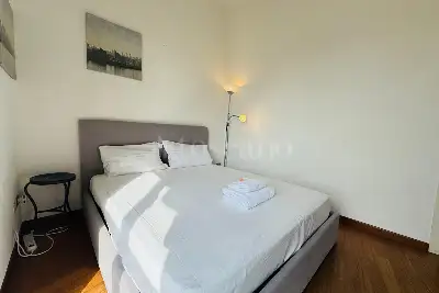 Casa in vendita, Viale Gabriele D'Annunzio, Milano