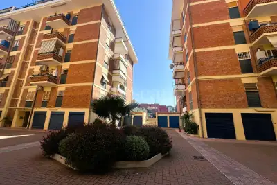 Casa in vendita, Via Mar Rosso, Roma