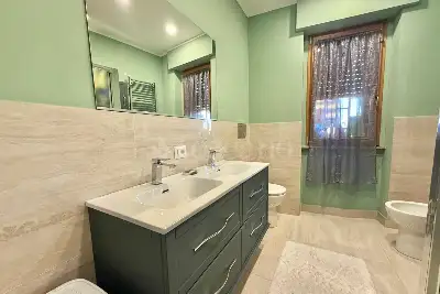 Casa in vendita, Via del Trullo, Roma