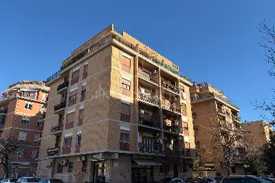 Casa in vendita, Via dei Traghetti, Roma