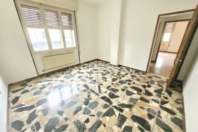 Casa Indipendente in vendita, Via Scuole, Nave