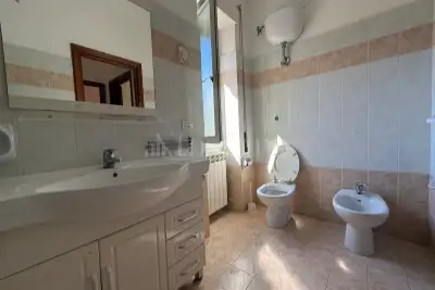 Casa in vendita, Piazza Calipso, Roma