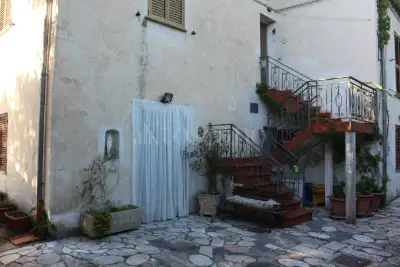 Casa in vendita, Via Montisola, Contigliano