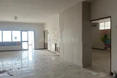 Negozio in vendita, Via Pertini, Avezzano