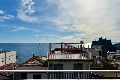 Casa in vendita, Via Re Martino, Aci Castello