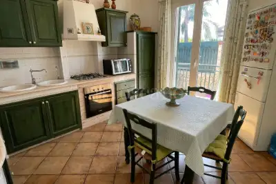 Villa in vendita, Via Sambucia, Palermo