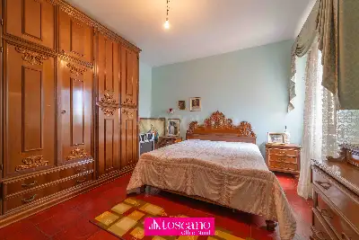 Palazzo in vendita, Via Venafiorita 13, Olbia, Olbia