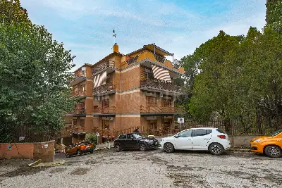 Casa in vendita, Via Carlo Perrier, Roma