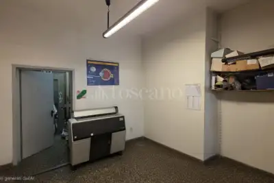 Negozio in vendita, Viale Pisa, Milano
