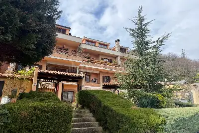 Casa in vendita, Via Vecchia di Velletri, Rocca di Papa