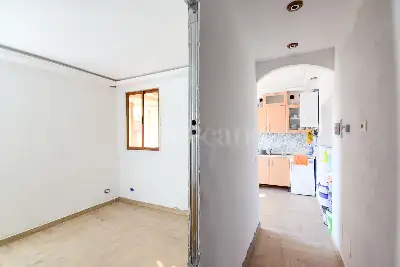 Casa in vendita, Via Varesina, Como