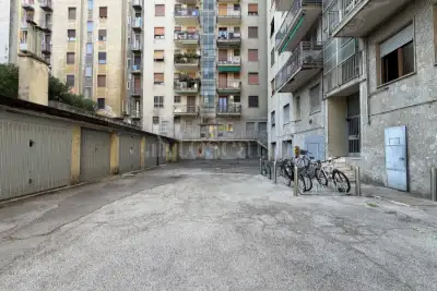 Garage for sale, Via dei Biancospini, Milano