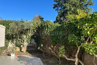 Casa in vendita, Piazza Vittorio Veneto, Sant'Agata li Battiati