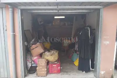 Box in vendita, Via Imbonati, Milano