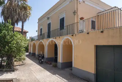 Villa in vendita, Via Pietro De Logu, Catania