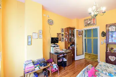 Casa in vendita, Via Crispi, Como