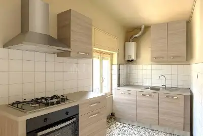 Casa in vendita, Via Alessandro Verza, Canzo