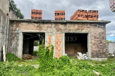 Casa Indipendente in vendita, Via Giuseppe Garibaldi, Sant'Agata li Battiati