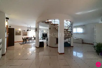 Villa in vendita, Via Galoppat, Pasiano di Pordenone