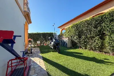 Casa in vendita, via Parigi 6 Olbia , Olbia