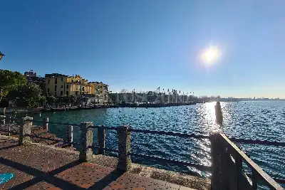 Garage in vendita, Via Carlo Marx, Sirmione