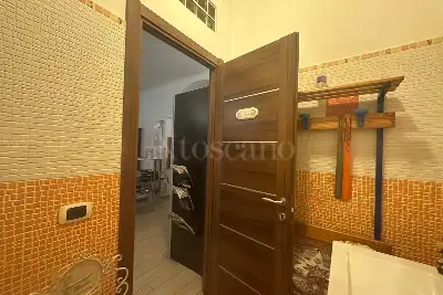 Casa in vendita, Via delle Gondole, Roma