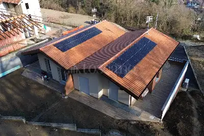 Villa in vendita, Via Luigi Colombo, Lavena Ponte Tresa